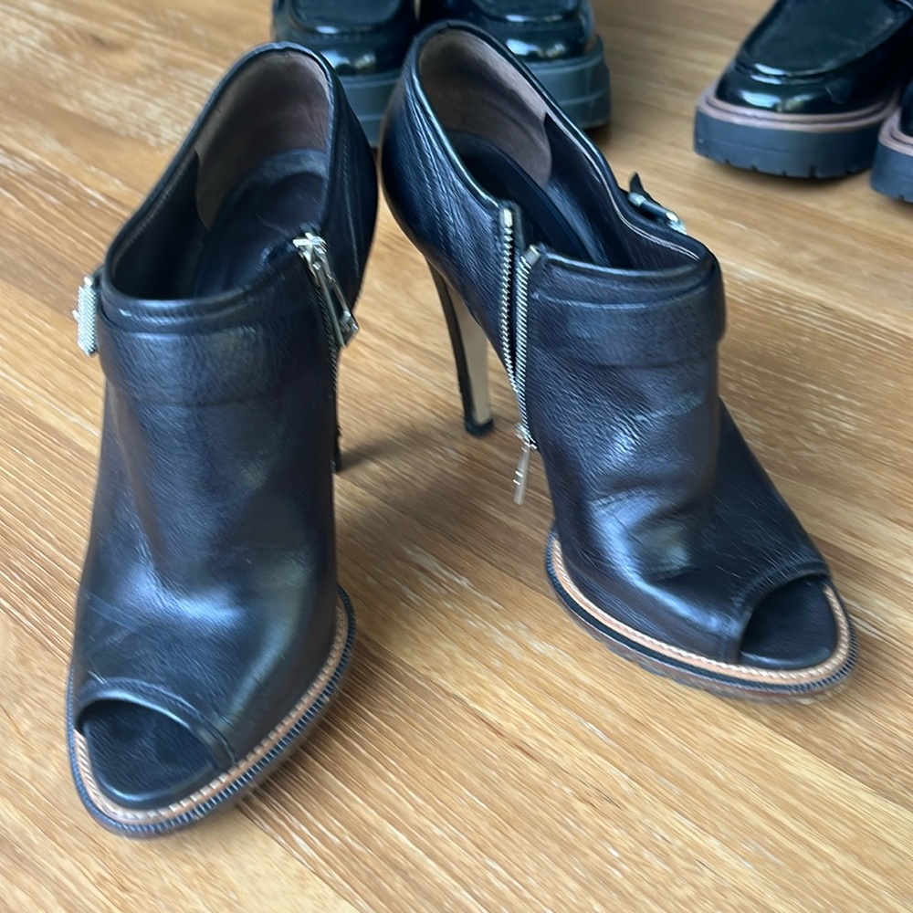 Belstaff England Peep Toe Platform Bootie